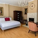 Antares Hotel