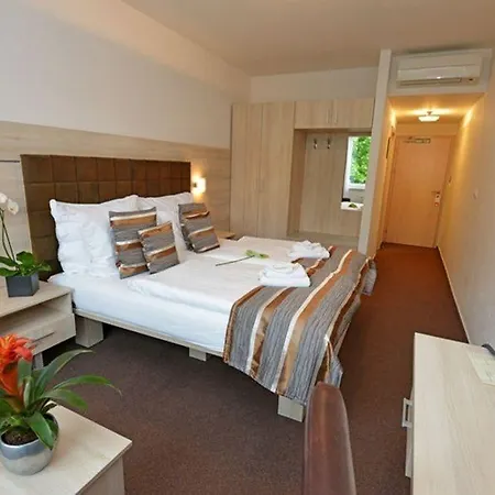 Antares Отель 4*