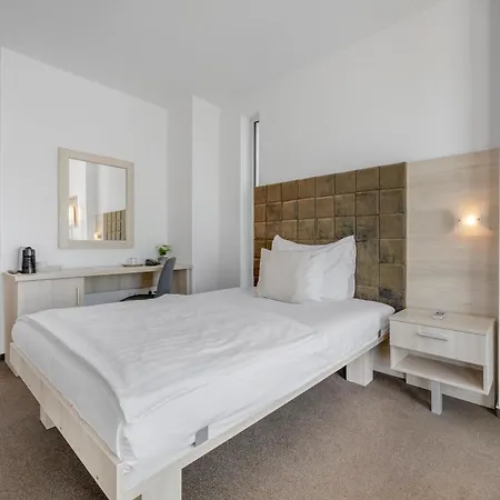 Antares Hotel 4*