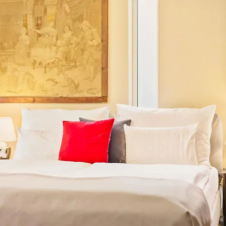Hotel Antares 4*