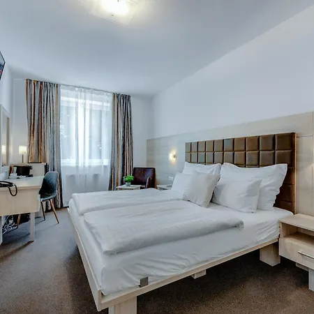 호텔 Antares 브라티슬라바