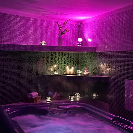 Hotel Antares 4*