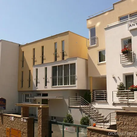 Antares 4* Bratislava