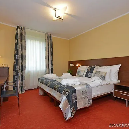 Antares Hotel 4*