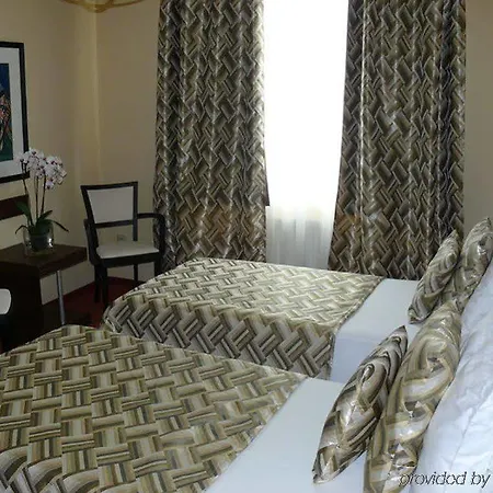 Antares Hotel 4*