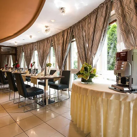 Antares Pressburg