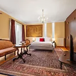 Antares Отель 4*